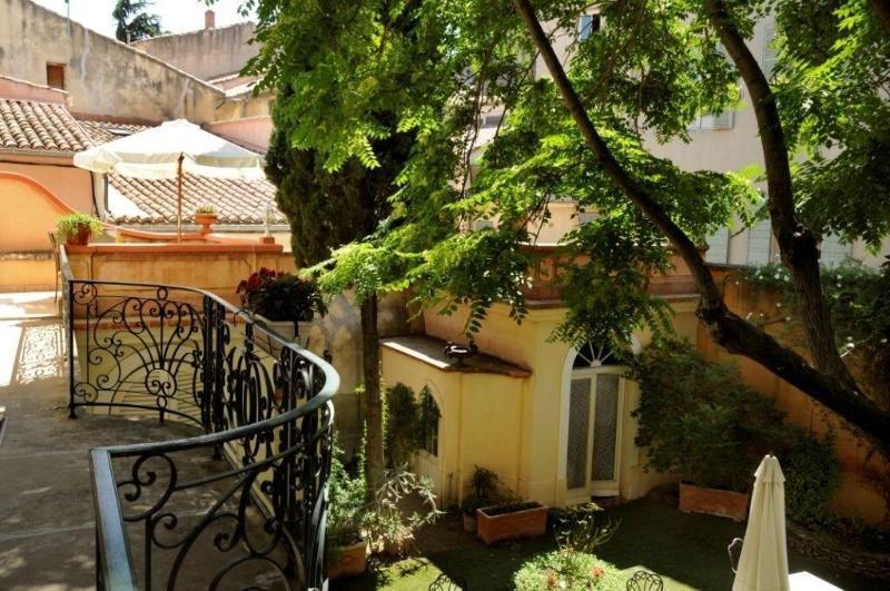 Hotel Du Fiacre Carpentras Exterior photo